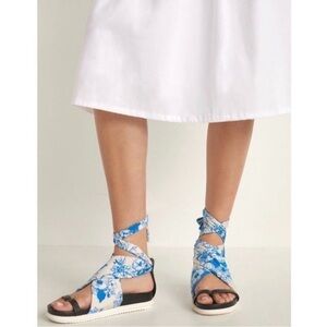 Naturalizer By Tracy Reese Sandals Womens 10 Blue Leather Floral Ankle Wrap Boho
